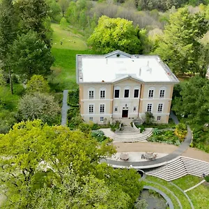 Chateau De Bezyl 3*, Sixt-sur-Aff France